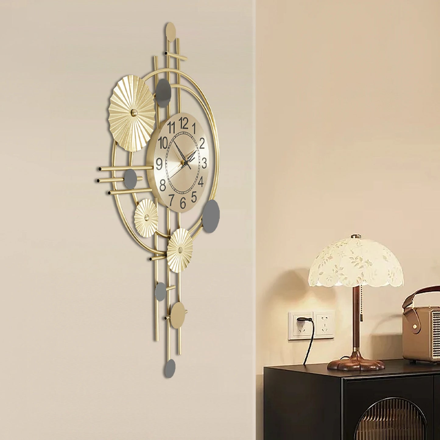 Wall Clock Modern Decorative Art Clock Silent Wall Clock Iron Wall Decoration Clock