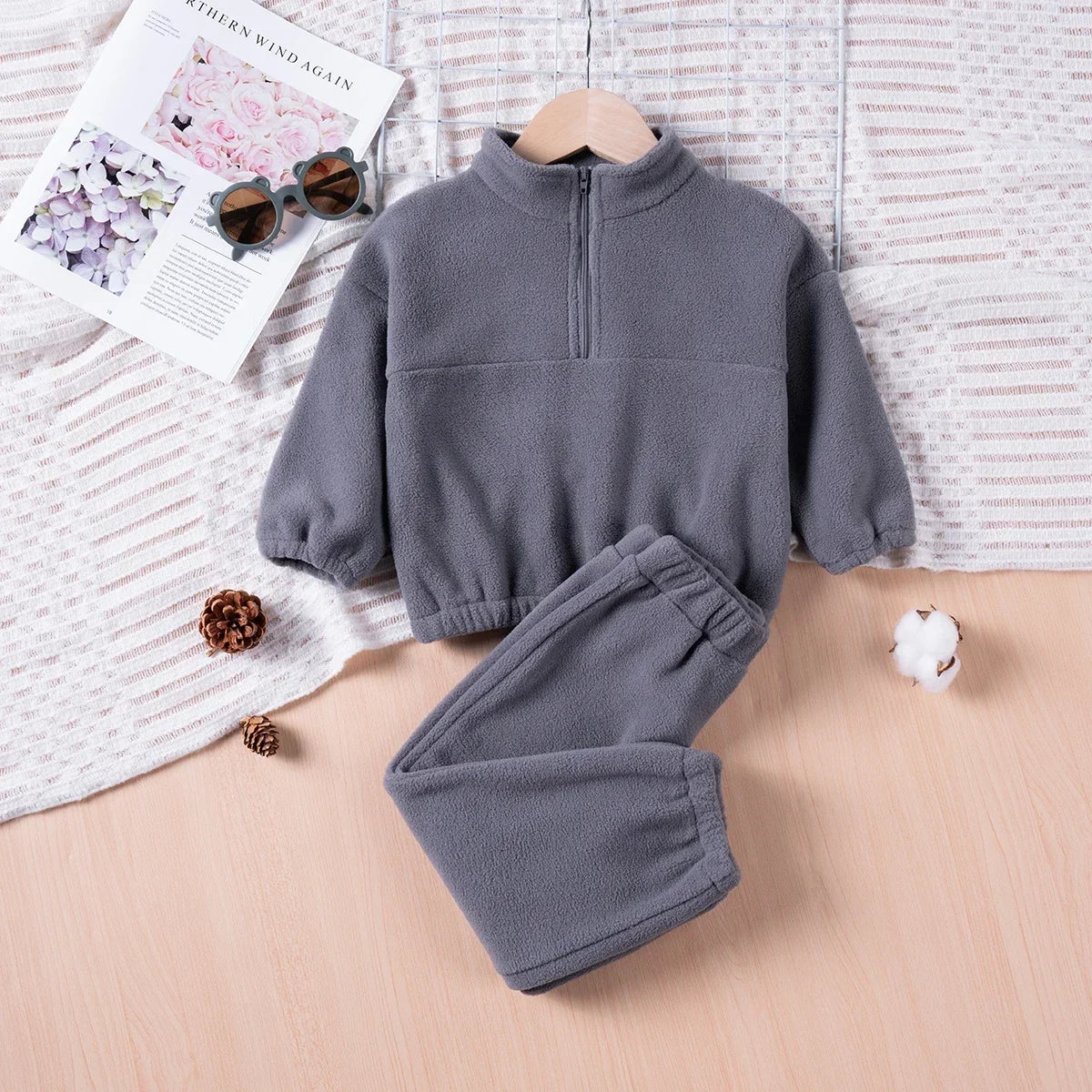 2024 Autumn Baby Boys Padded Suit Standing Collar Zip Sports Suit Kids Winter Baby Boys Girls Suit Outer Wear 2pcs Warm and Soft