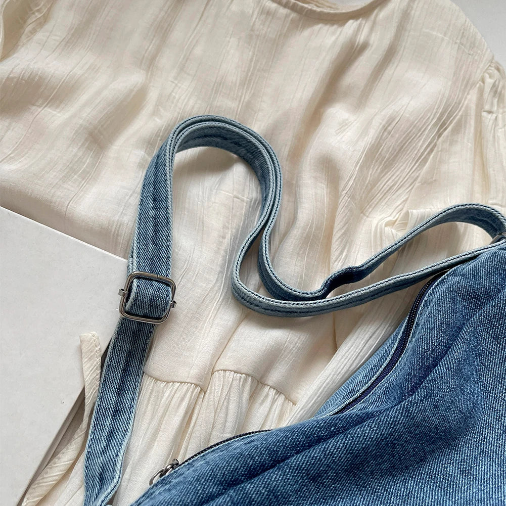 Denim Tote Bag Casual Retro Women Aesthetic Crossbody Bag Handbag Lightweight Jean Purses with Adjustable Strap Travel Shopper