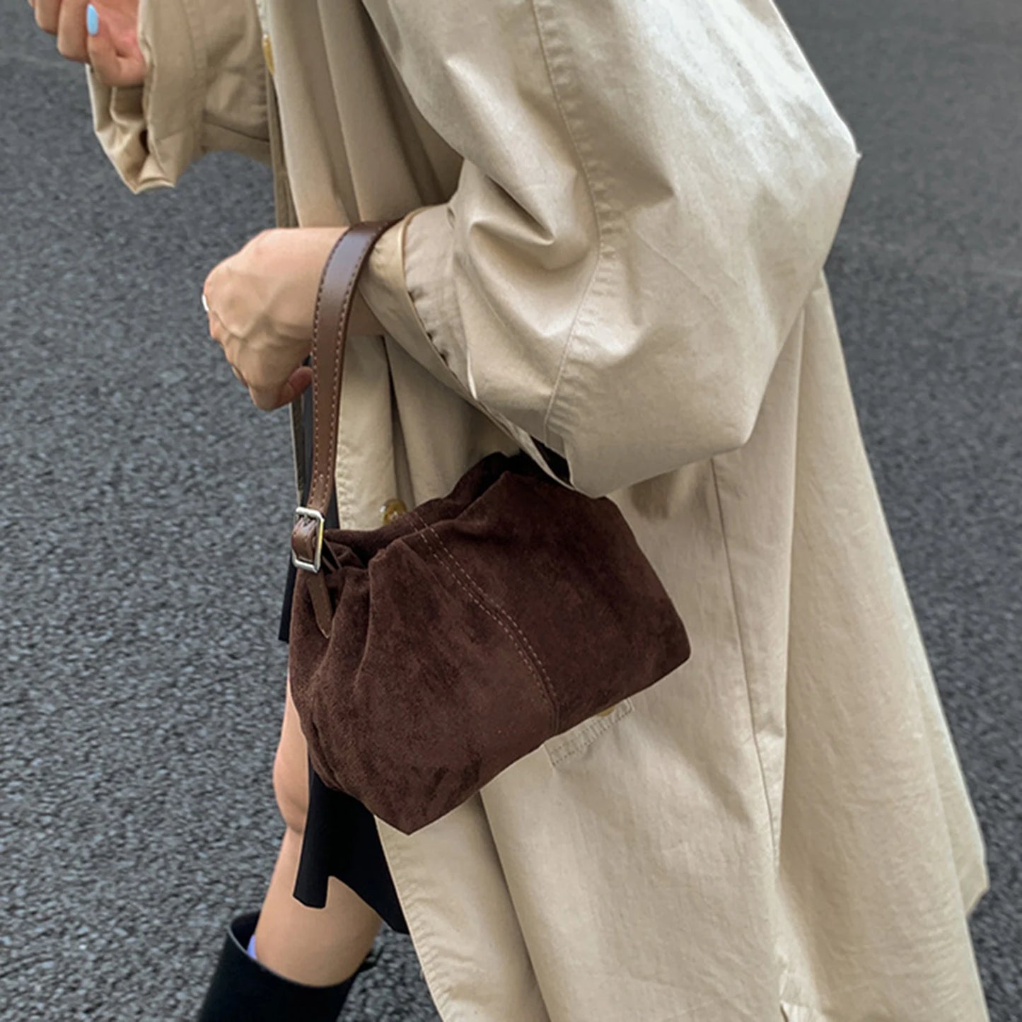 PU Crossbody Purse Drawstring Shoulder Bag Tote Handbag Brown Solid Color Lightweight Drawstring Shoulder Bag for Women Daily