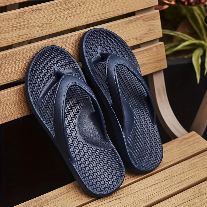 Summer Cool Women's Flip Flops Super Lightweight Outdoor Soft-soled Non-slip Casual Women's slippers Couple EVA Flat Sandals